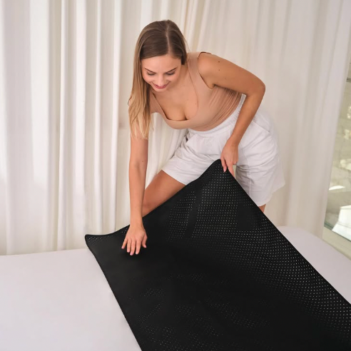 Grounding Mat Benefits for Sleep, Pain Relief & Health
